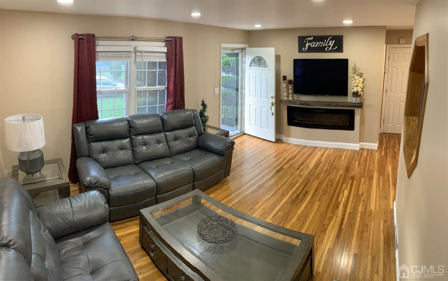 36 Highview Road East Brunswick, NJ 08816 - Photo 5 of 22 Gallery Image 5