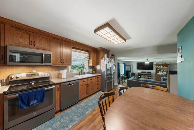 $315,000 | 12555 Selvin Road, Dale, IN 47523