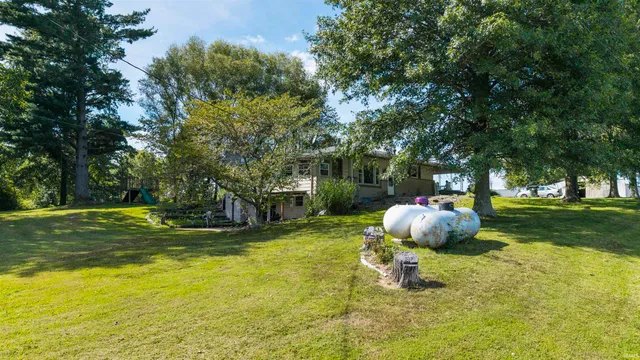 $315,000 | 12555 Selvin Road, Dale, IN 47523