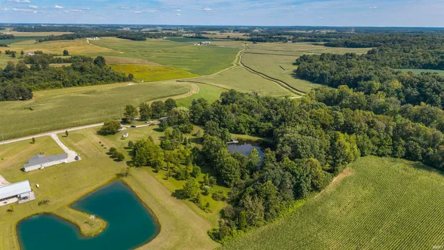 $315,000 | 12555 Selvin Road, Dale, IN 47523