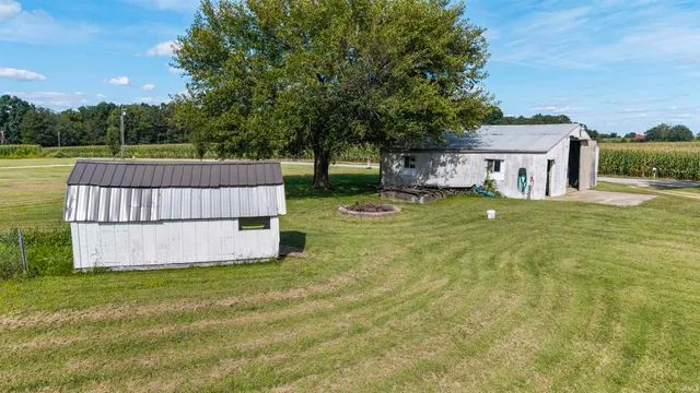$315,000 | 12555 Selvin Road, Dale, IN 47523