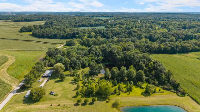 $315,000 | 12555 Selvin Road, Dale, IN 47523