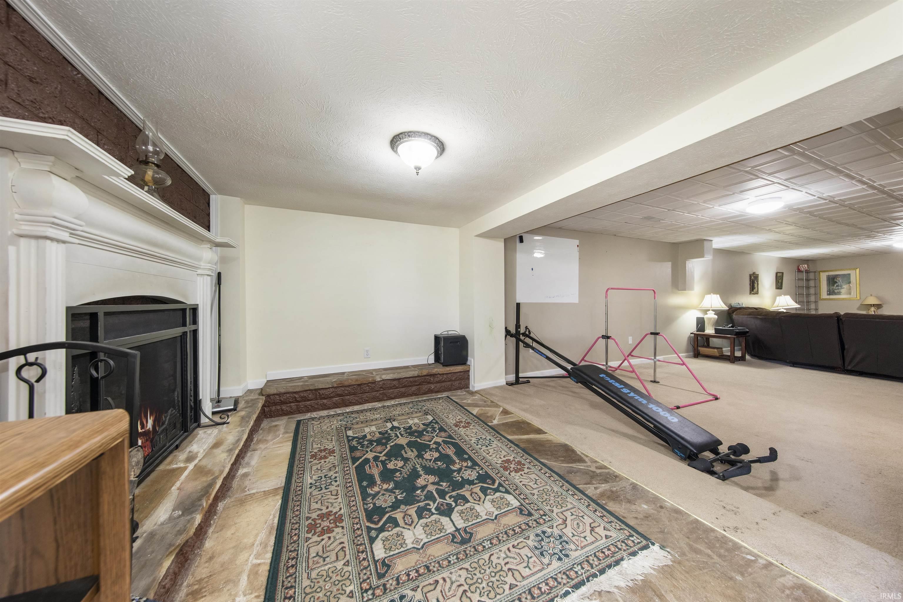 12555 Selvin Road Dale, IN 47523 - Photo 4 of 36 Gallery Image 4