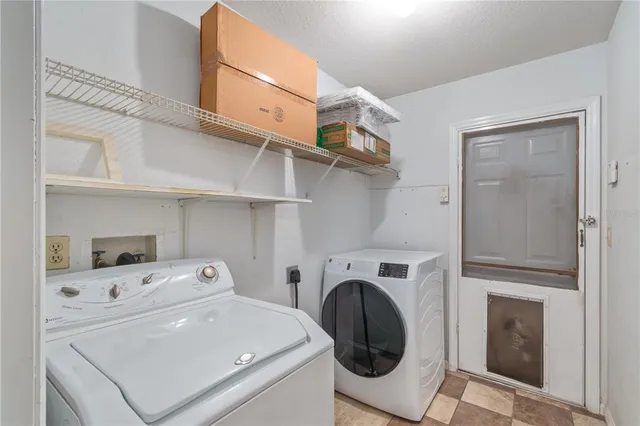 a view of a storage & utility room