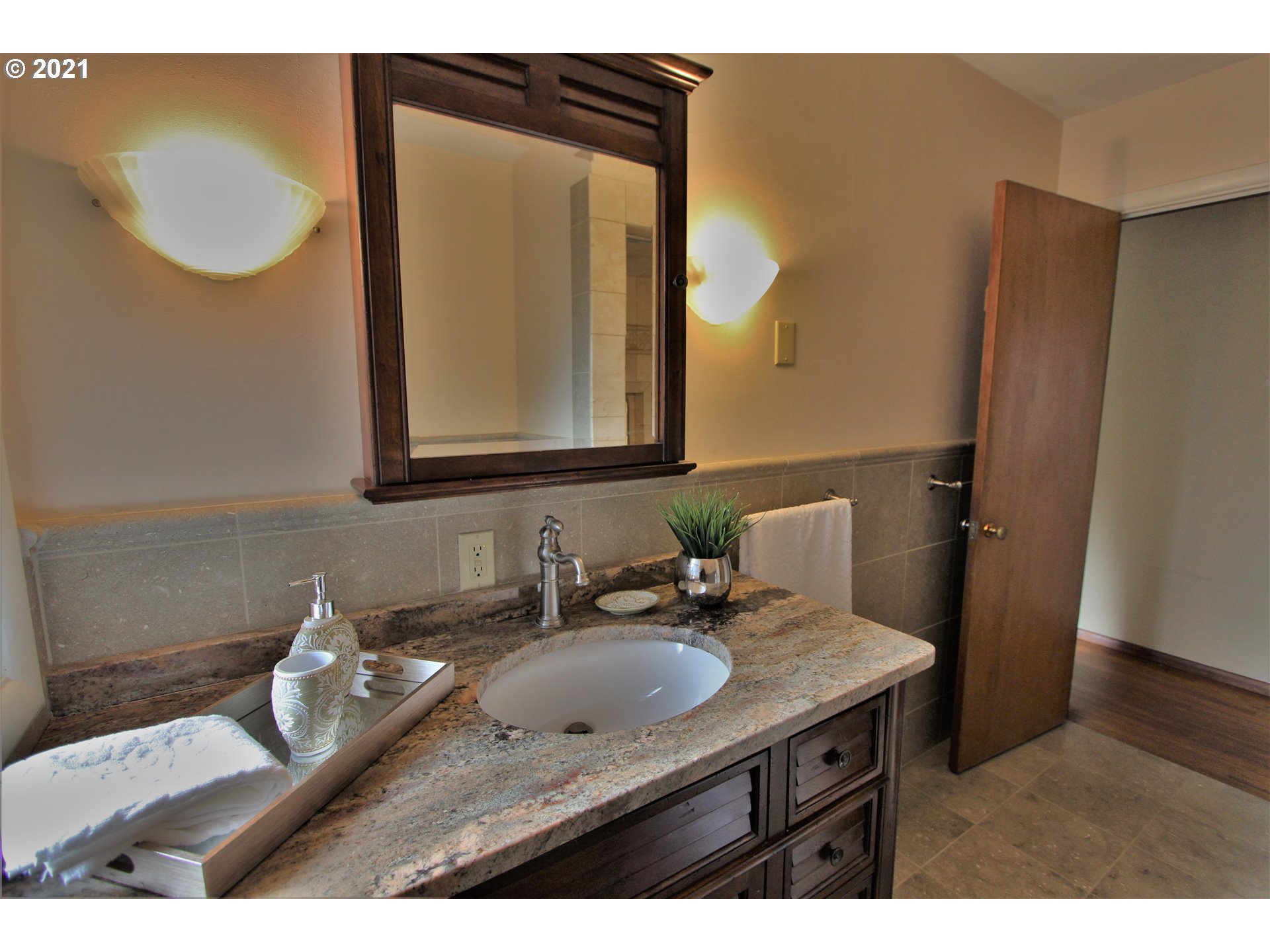 415 4th Street Southwest Bandon, OR 97411 - Photo 21 of 23 Gallery Image 21