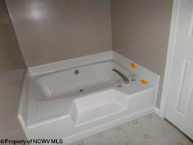 90 Moon Valley Road Morgantown, WV 26508 - Photo 10 of 19 Gallery Image 10