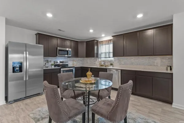 $284,999 | 844 Lando Crk Drive, Kokomo, IN 46902