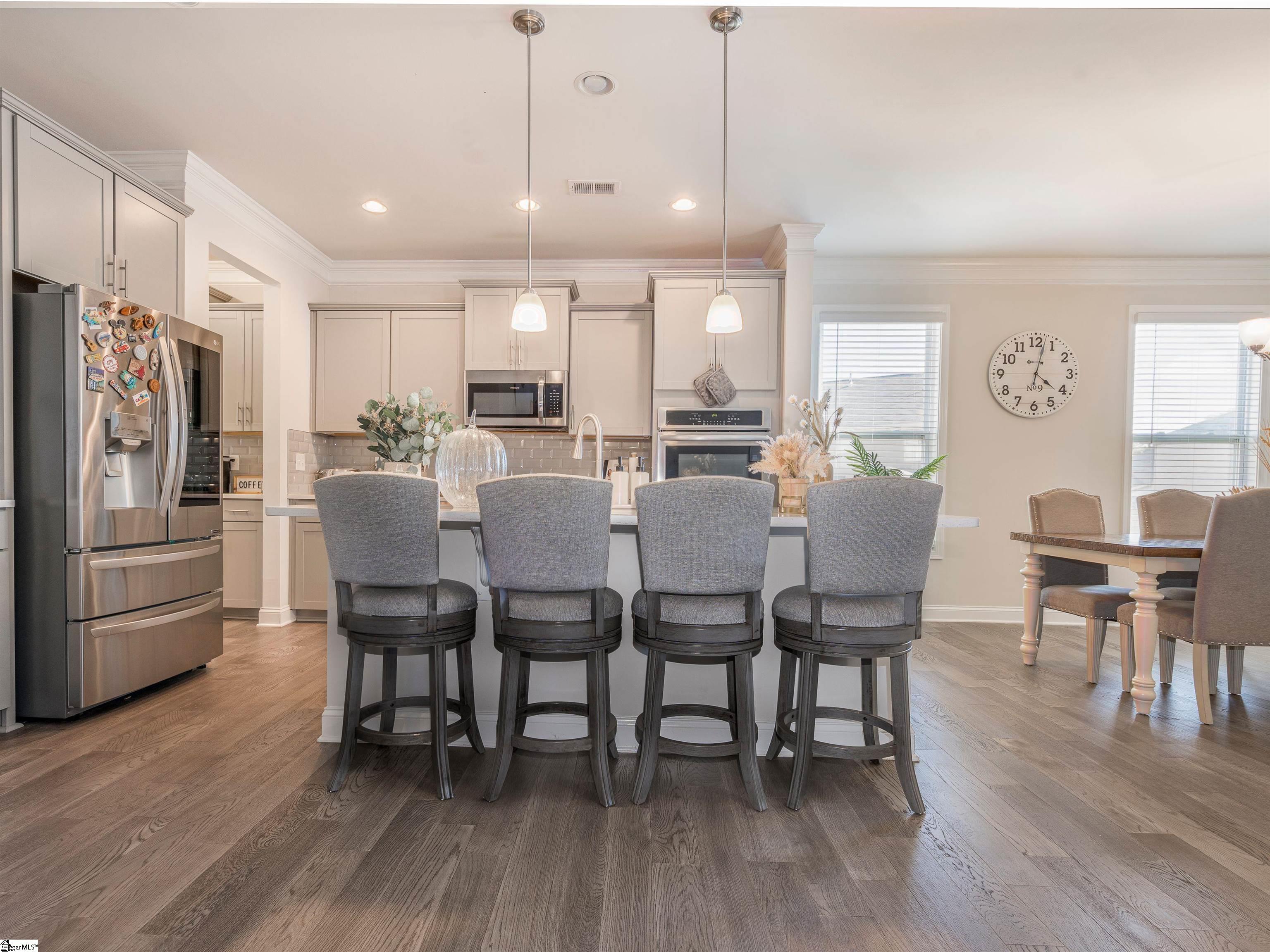 437 Hilburn Way Simpsonville, SC 29680 - Photo 8 of 35 Gallery Image 8