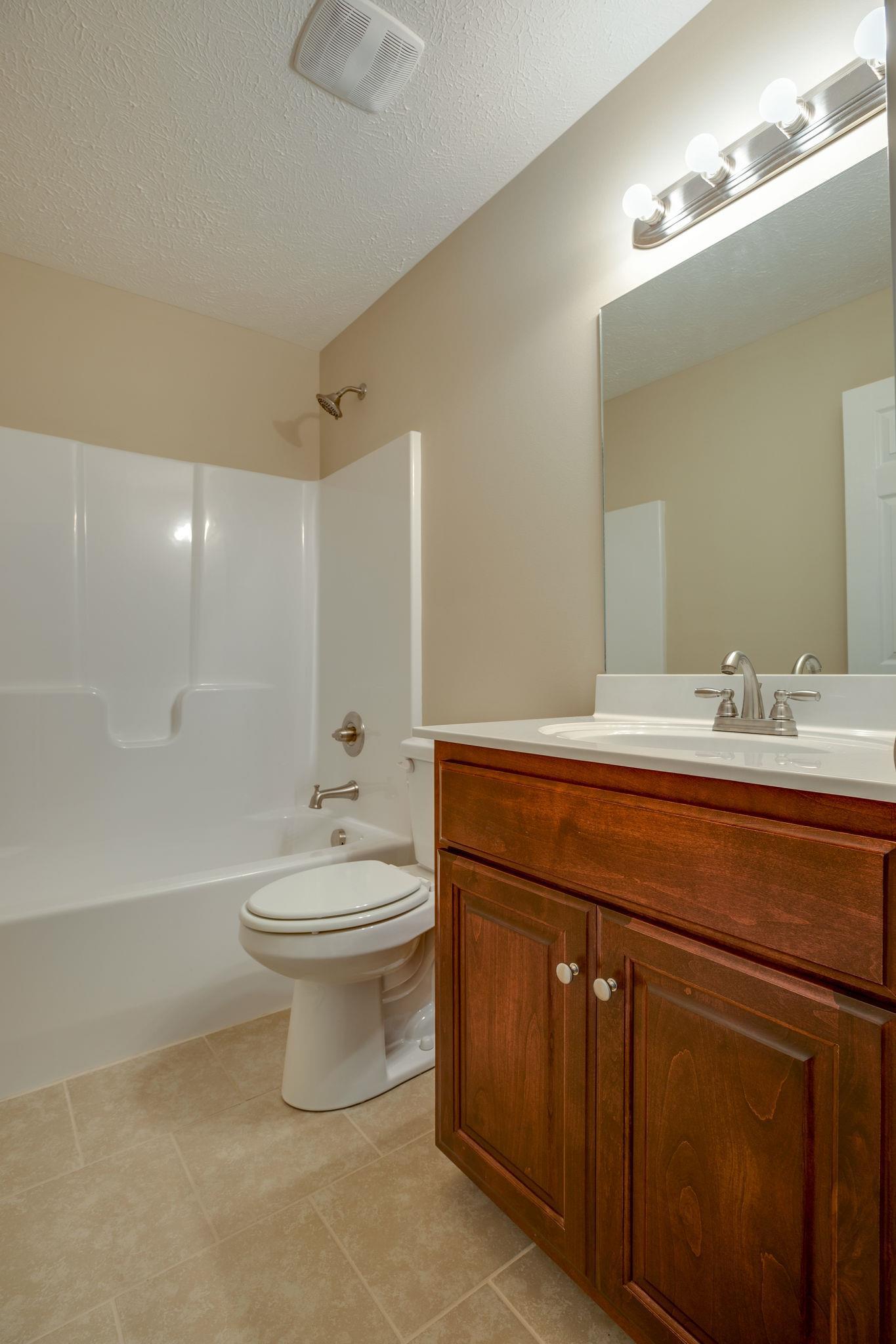 328 Rigney Drive Manchester, TN 37355 - Photo 17 of 20 Bath 2