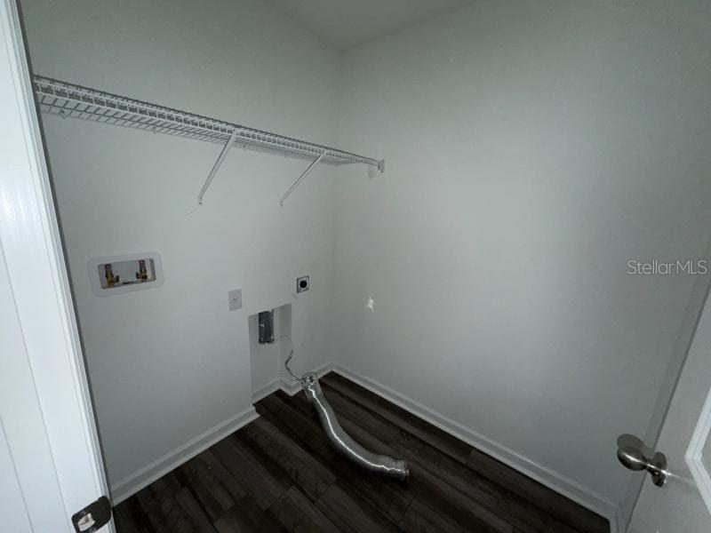 968 Kelly Fern Loop Ruskin, FL 33570 - Photo 11 of 13 Gallery Image 11
