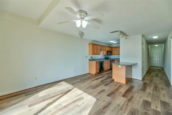 $159,000 | 445 Carolcrest Lane, Unit 212, Livingston, TX 77351