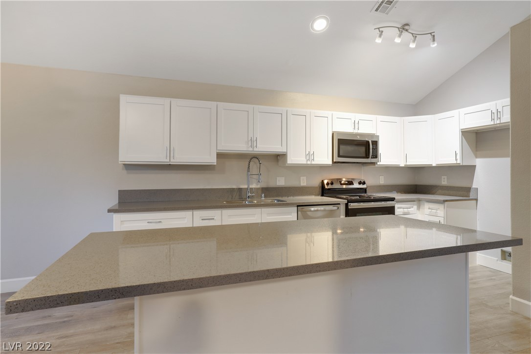 262 Westwind Road Henderson, NV 89074 - Photo 15 of 33
