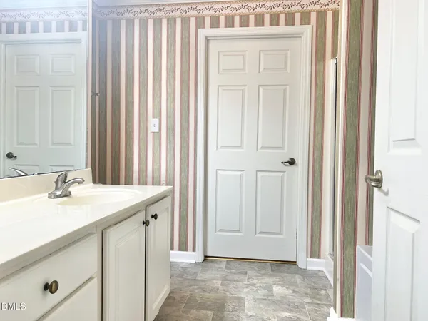 $189,900 | 3322 Harbour Pointe Place, Unit 6, Fayetteville, NC 28314