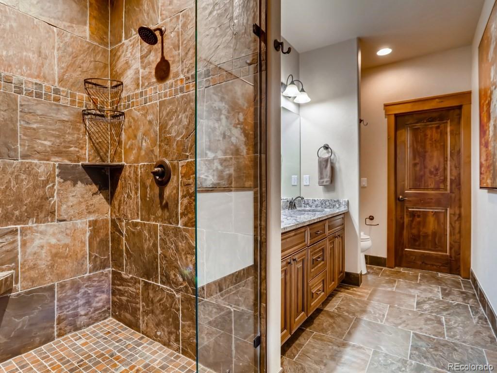 869 Independence Road Dillon, CO 80435 - Photo 5 of 35 Gallery Image 5