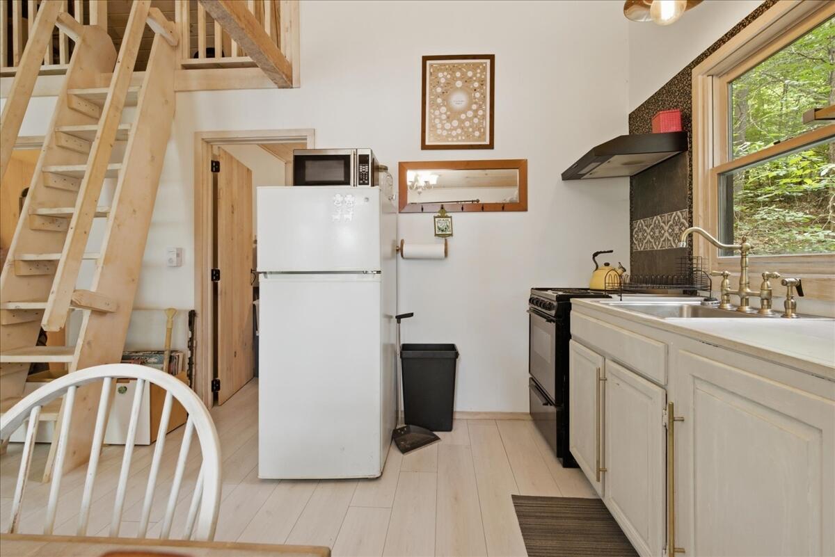 22 Woodland Road Winthrop, ME 04364 - Photo 19 of 65