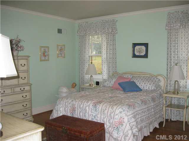 1312 Griffith Road Monroe, NC 28112 - Photo 8 of 16 Gallery Image 8