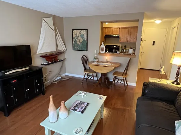 $229,900 | 79 East Ridge Road, Unit 211, Southwest Harbor, ME 04679