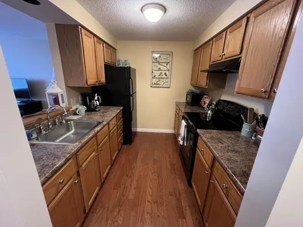 $229,900 | 79 East Ridge Road, Unit 211, Southwest Harbor, ME 04679