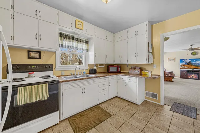 $239,900 | 234 Selby Avenue, Owatonna, MN 55060