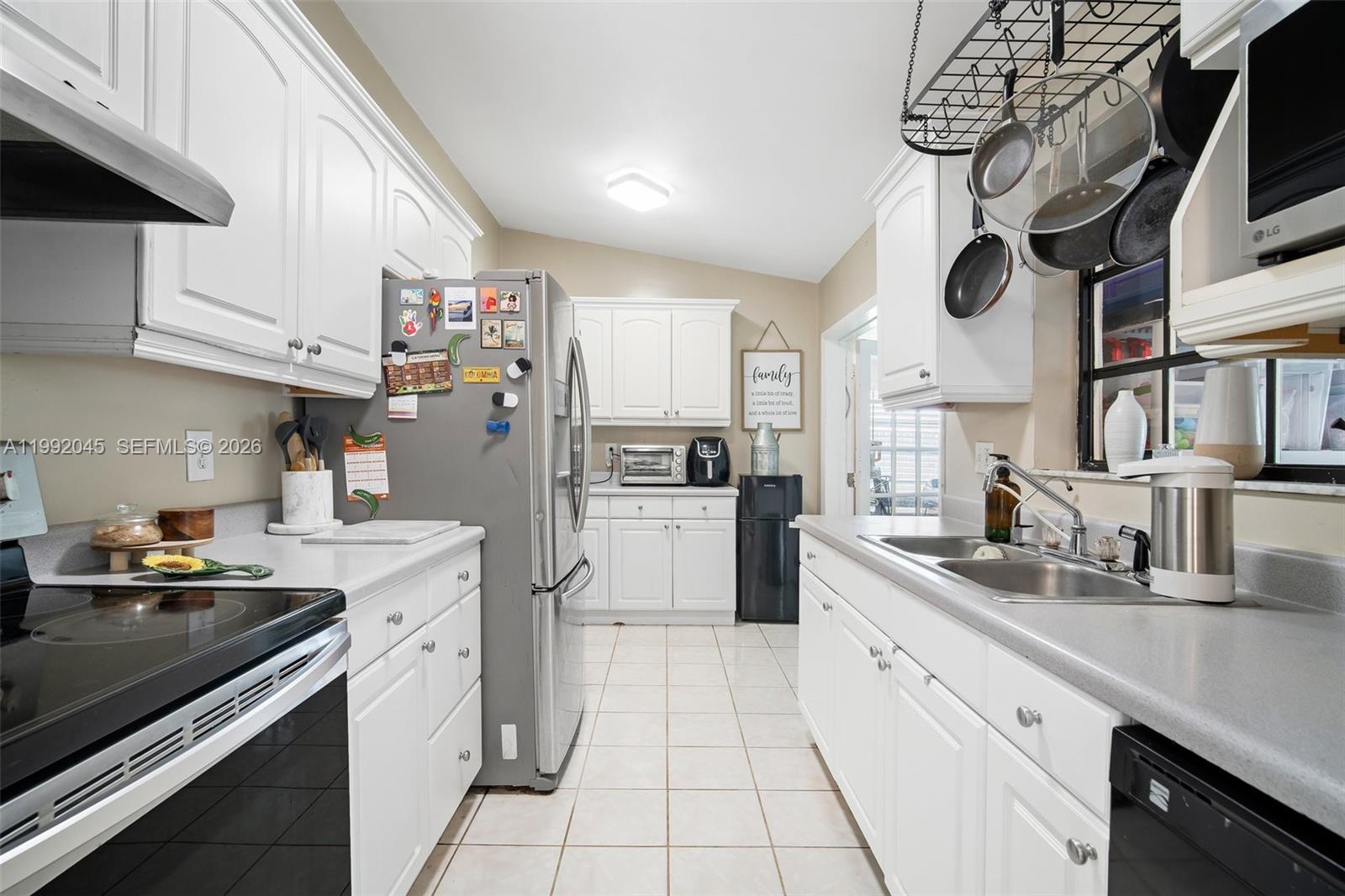 26215 Southwest 130th Court Homestead, FL 33032 - Photo 16 of 24
