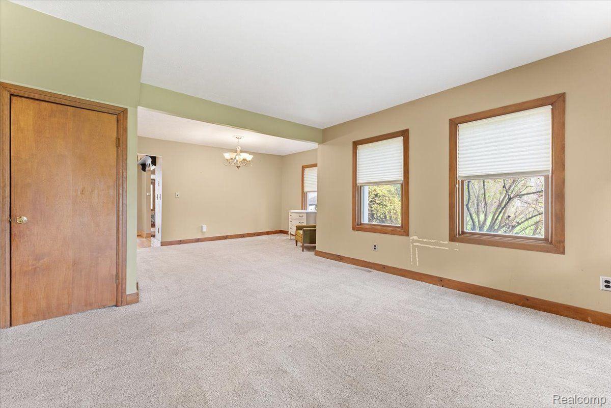 40240 Wear Road Belleville, MI 48111 - Photo 8 of 32 Gallery Image 8