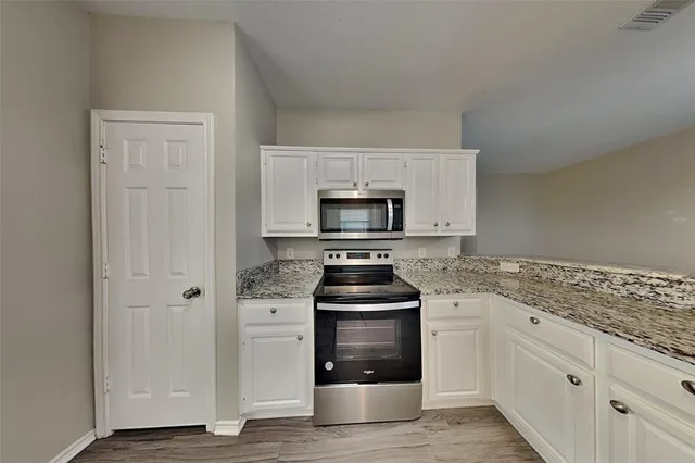 $2,400 | 2149 Arbor Creek Drive, Carrollton, TX 75010