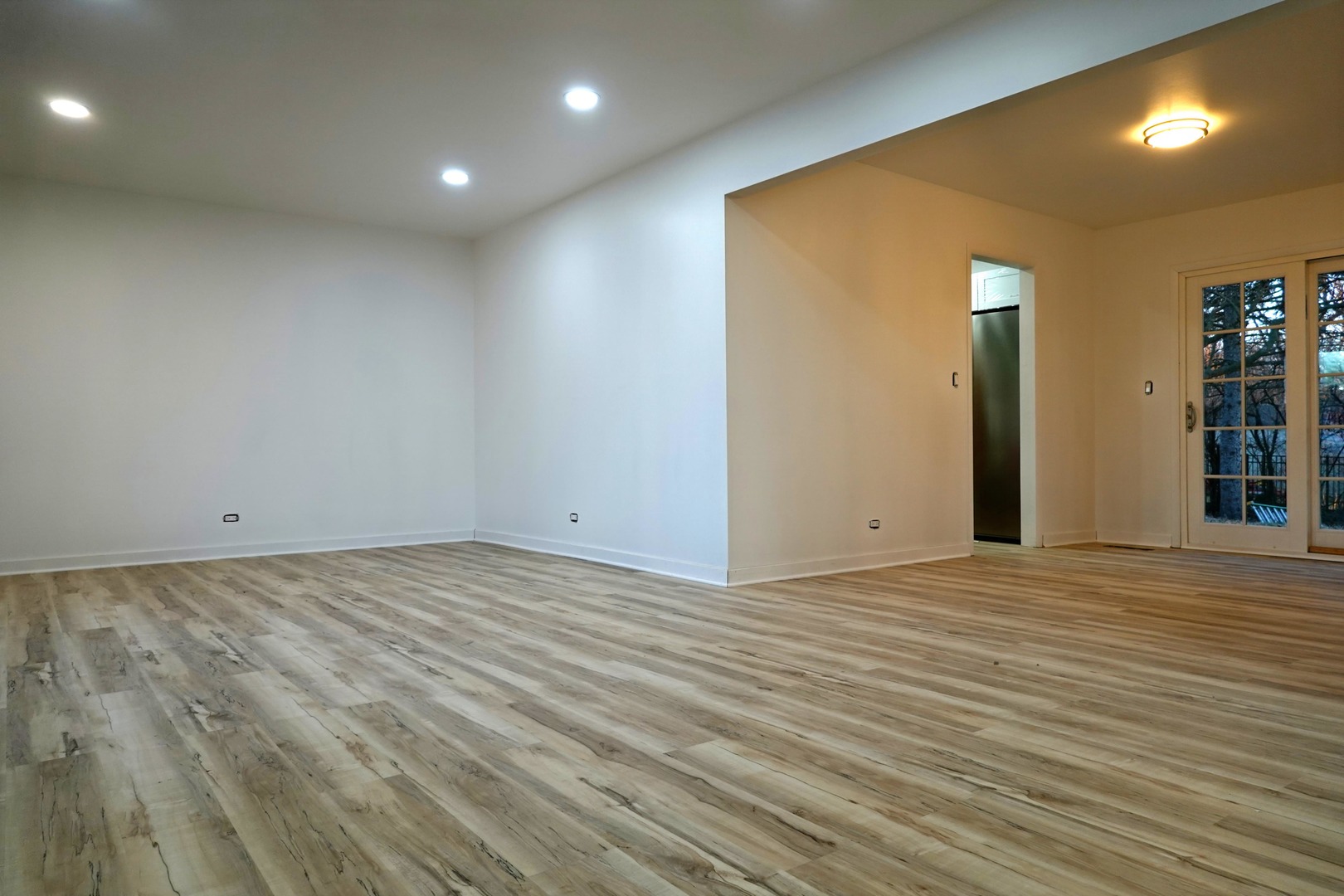 808 Bridle Lane Wheaton, IL 60187 - Photo 7 of 25