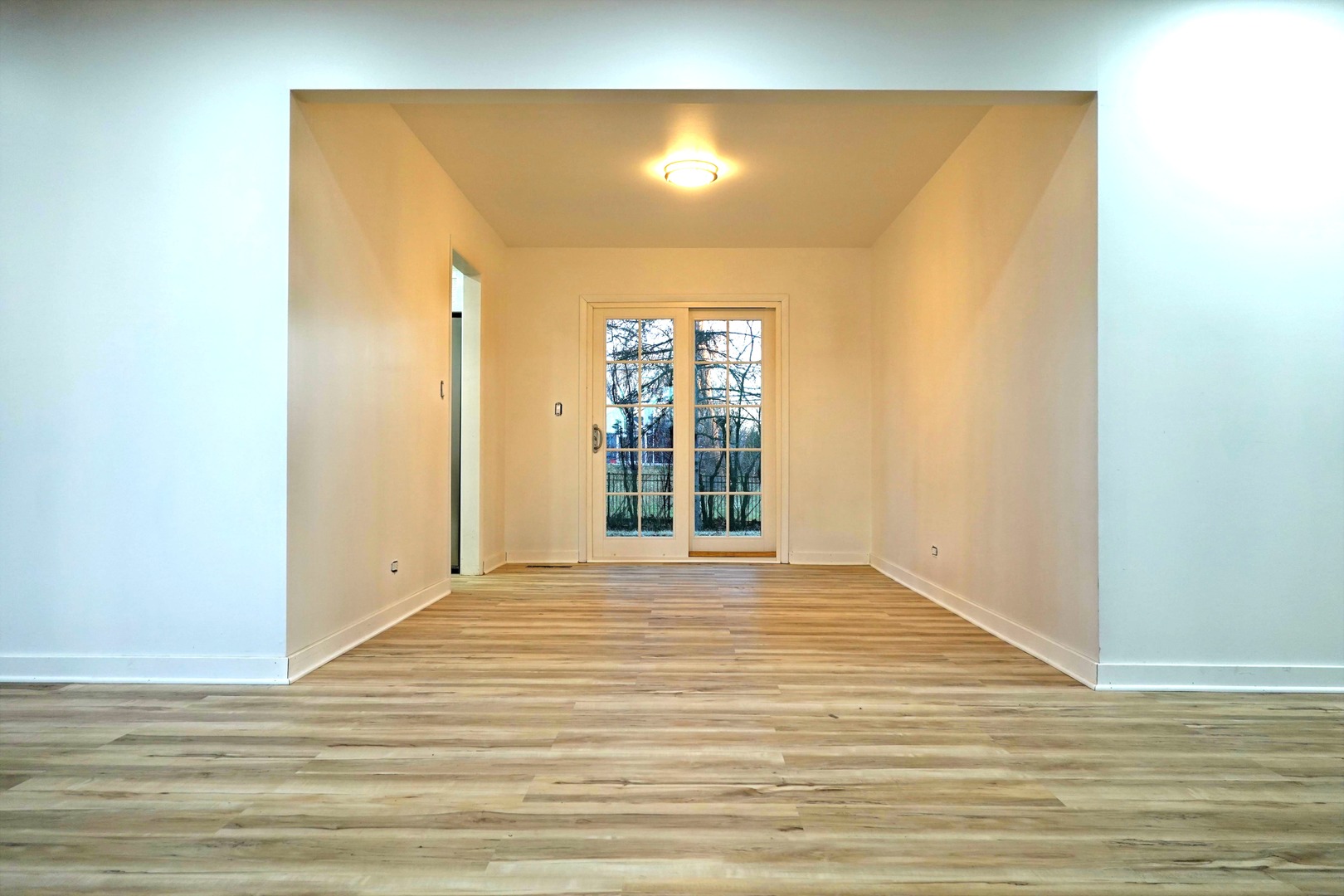 808 Bridle Lane Wheaton, IL 60187 - Photo 9 of 25