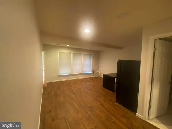 $4,250 | 13030 Greg Roy Lane, Herndon, VA 20171