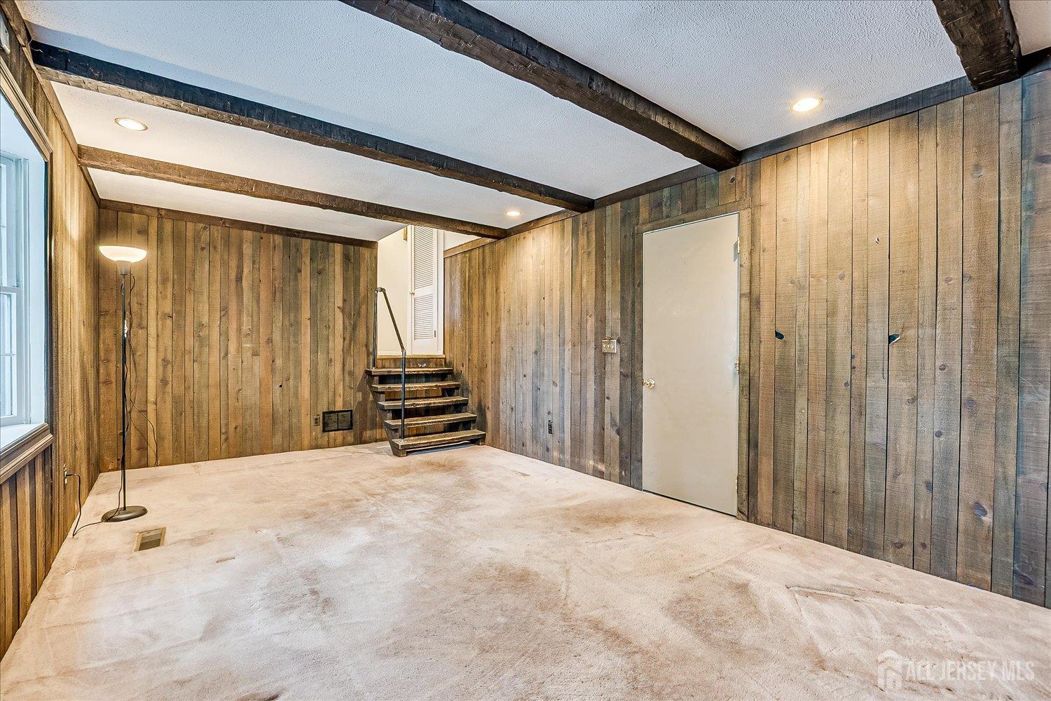 4 Bodnarik Road Edison, NJ 08837 - Photo 23 of 41 a view of an empty room with a window