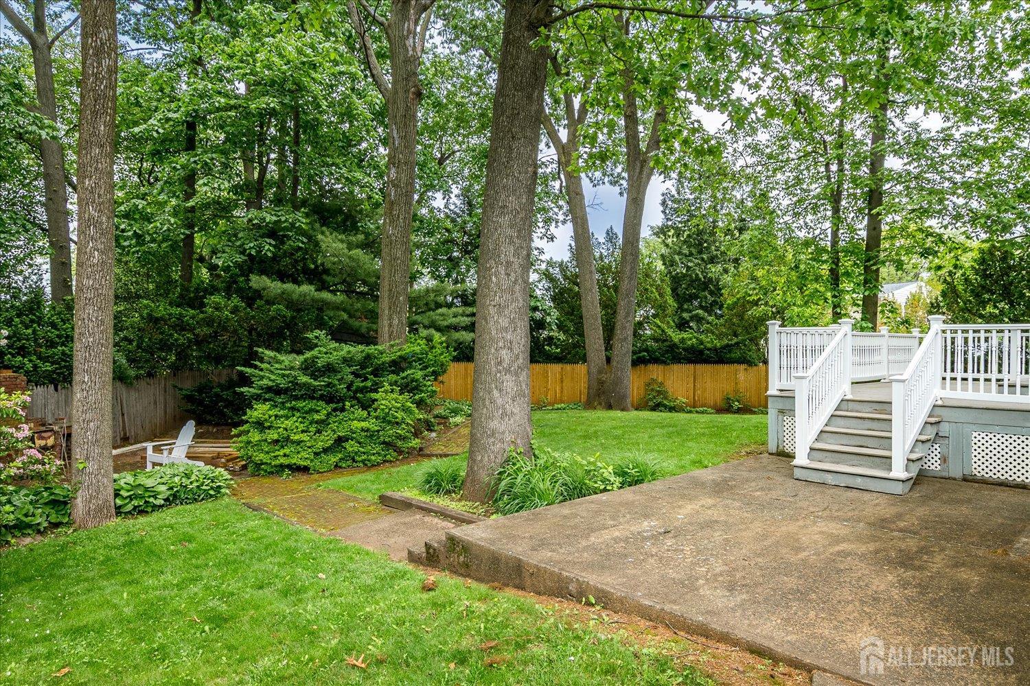 4 Bodnarik Road Edison, NJ 08837 - Photo 38 of 41 a view of outdoor space and yard
