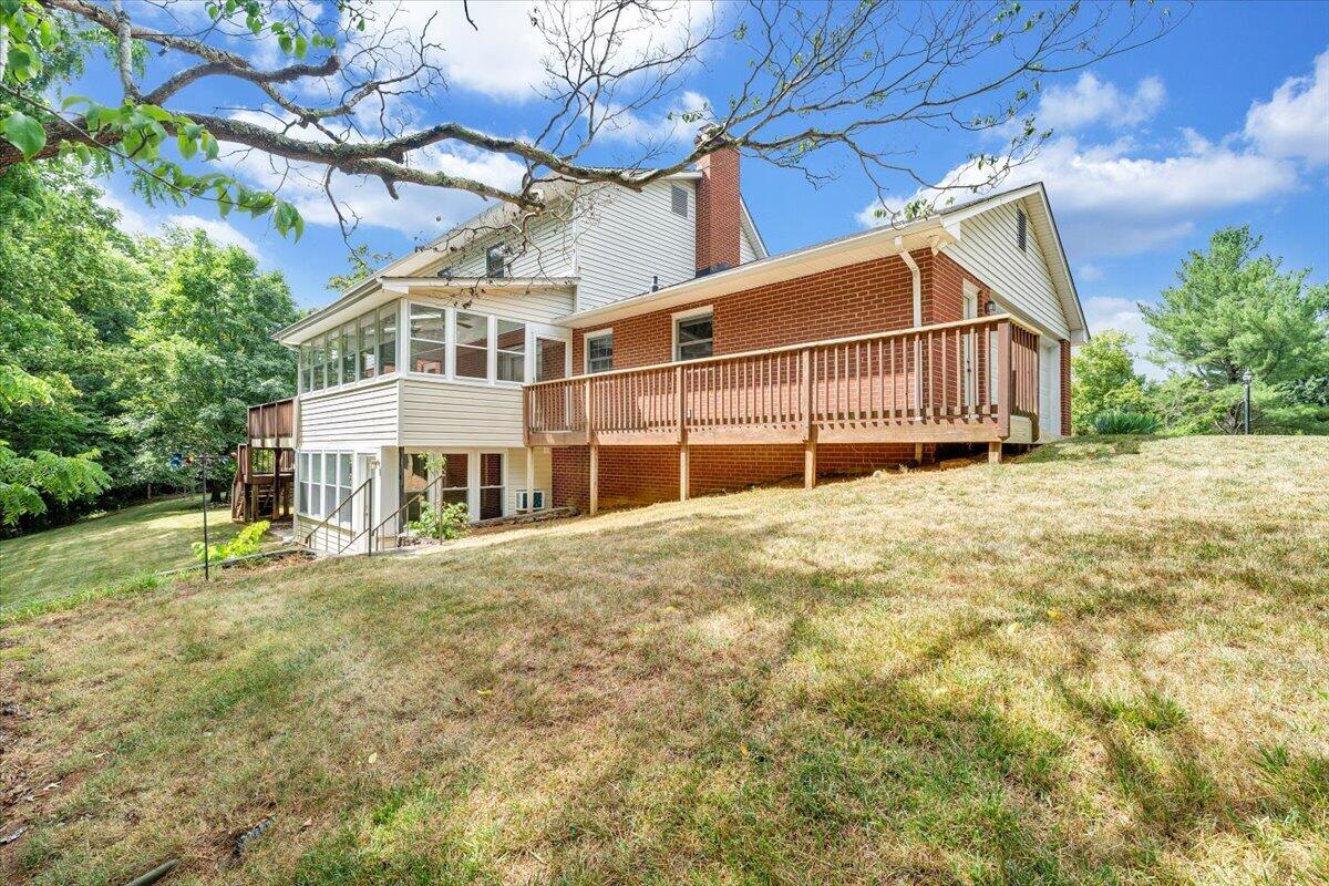 7031 Highfields Farm Trail Roanoke, VA 24018 - Photo 71 of 88 071-MIB08121