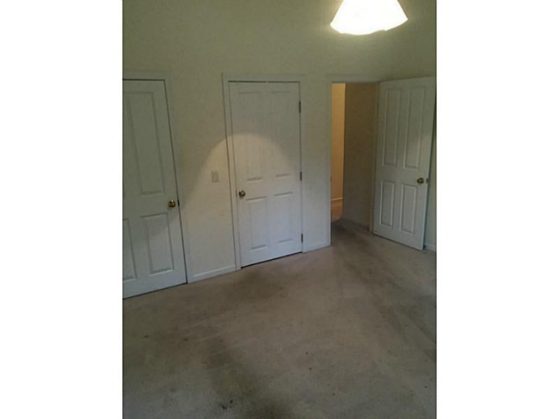 306 Dean Ridge Court, Unit 306 Cranston, RI 02920 - Photo 11 of 19 Bedroom.
