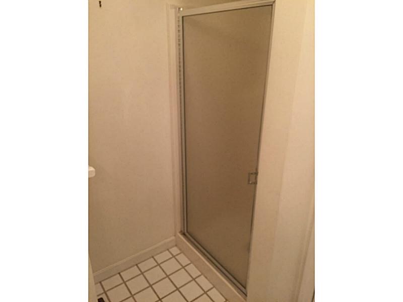 306 Dean Ridge Court, Unit 306 Cranston, RI 02920 - Photo 14 of 19 Bathroom.