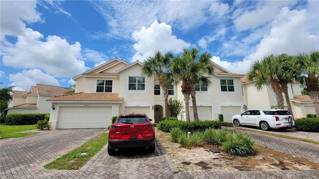 16117 Ravina Way, Unit 33 Naples, FL 34110 - Photo 3 of 25 Gallery Image 3