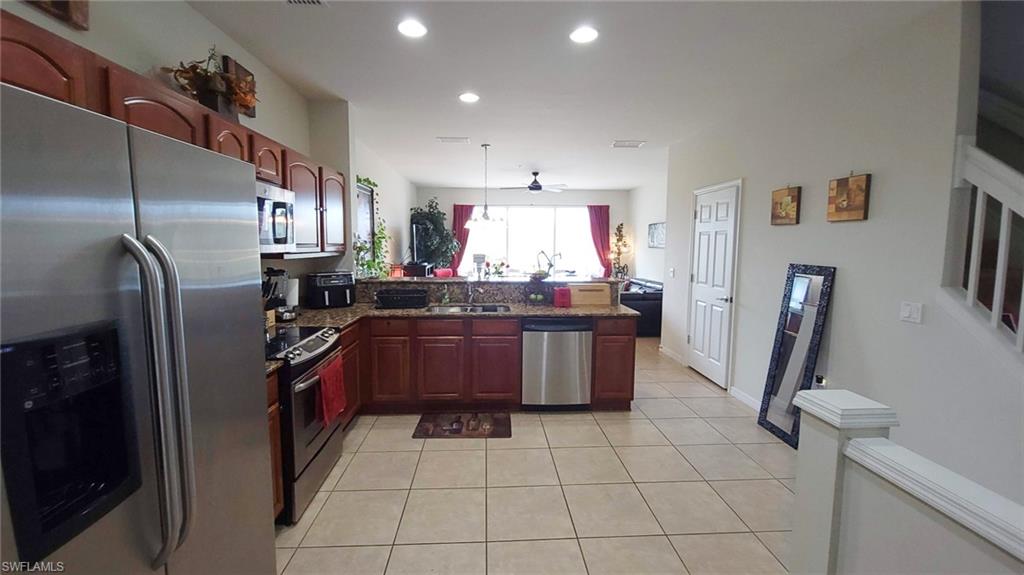 16117 Ravina Way, Unit 33 Naples, FL 34110 - Photo 4 of 25 Gallery Image 4