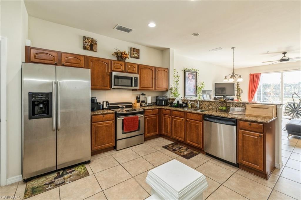16117 Ravina Way, Unit 33 Naples, FL 34110 - Photo 5 of 25 Kitchen