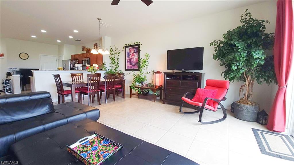16117 Ravina Way, Unit 33 Naples, FL 34110 - Photo 9 of 25 Gallery Image 9
