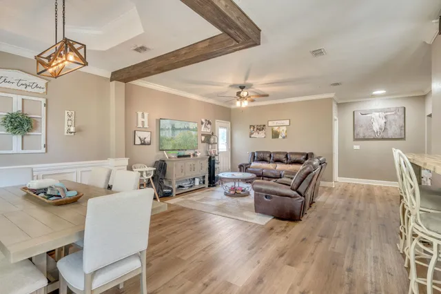 $299,999 | 7995 Havana Highway, Havana, FL 32333