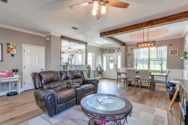 $299,999 | 7995 Havana Highway, Havana, FL 32333