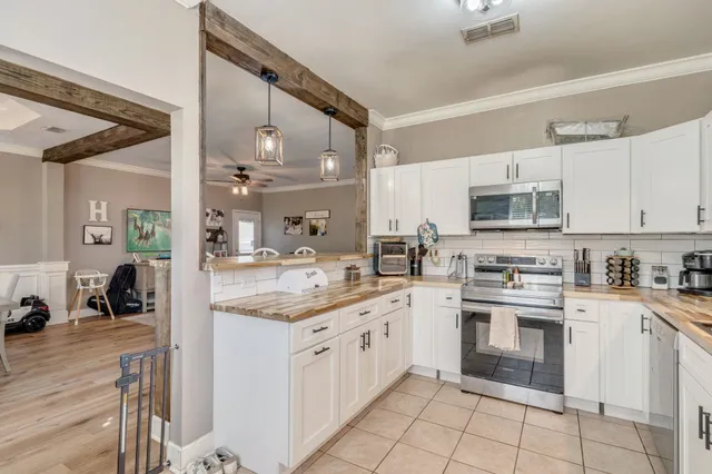 $299,999 | 7995 Havana Highway, Havana, FL 32333