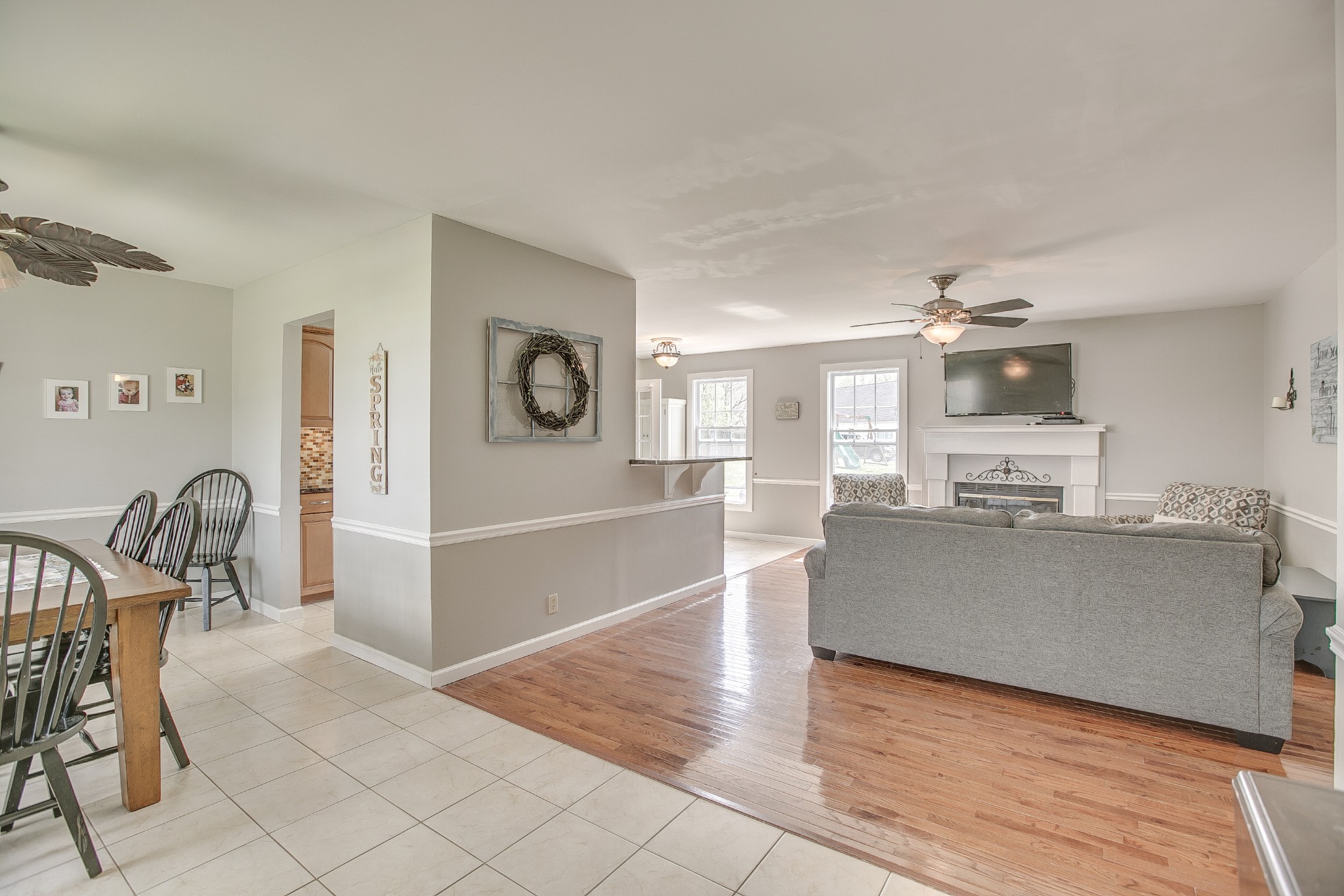 7953 Franklin Road Murfreesboro, TN 37128 - Photo 2 of 26 a living room with furniture a dining table and kitchen view