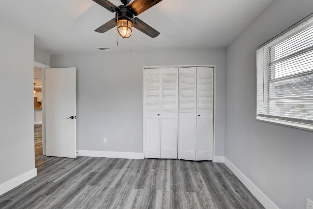 22778 Southwest 65th Way Boca Raton, FL 33428 - Photo 19 of 35 19