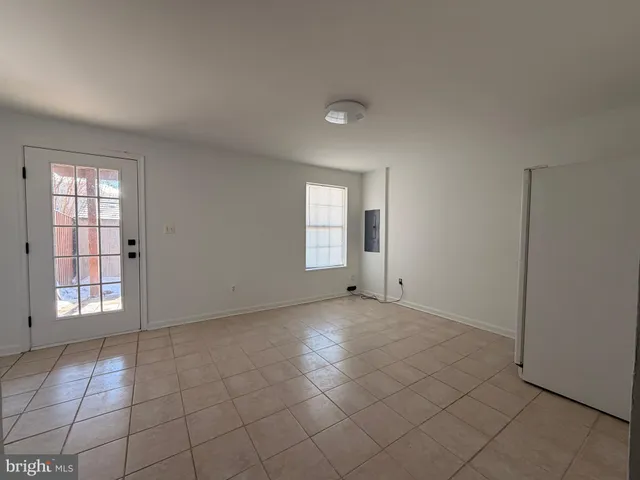 $2,998 | 439 Ginkgo Terrace Northeast, Leesburg, VA 20176