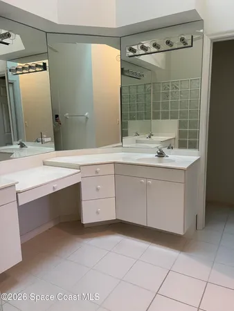 $2,700 | 729 Kenwood Circle, Melbourne, FL 32940