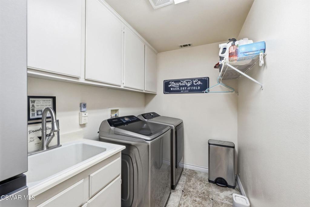 2273 Rudolph Drive Simi Valley, CA 93065 - Photo 45 of 58