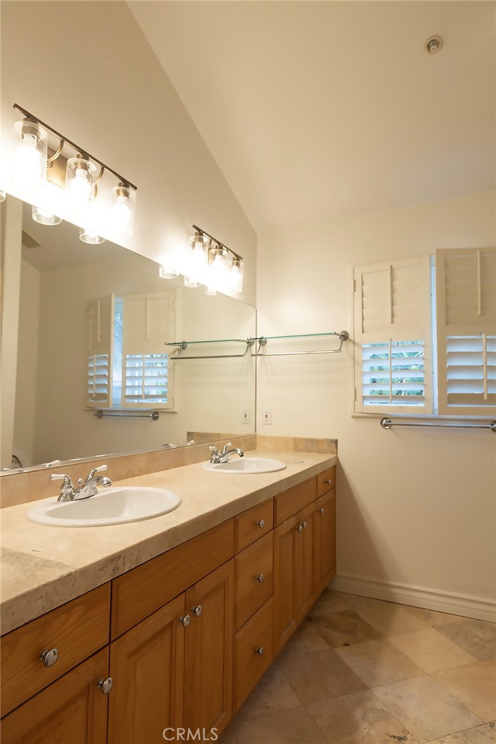 1928 Ruhland Avenue, Unit A Redondo Beach, CA 90278 - Photo 33 of 37