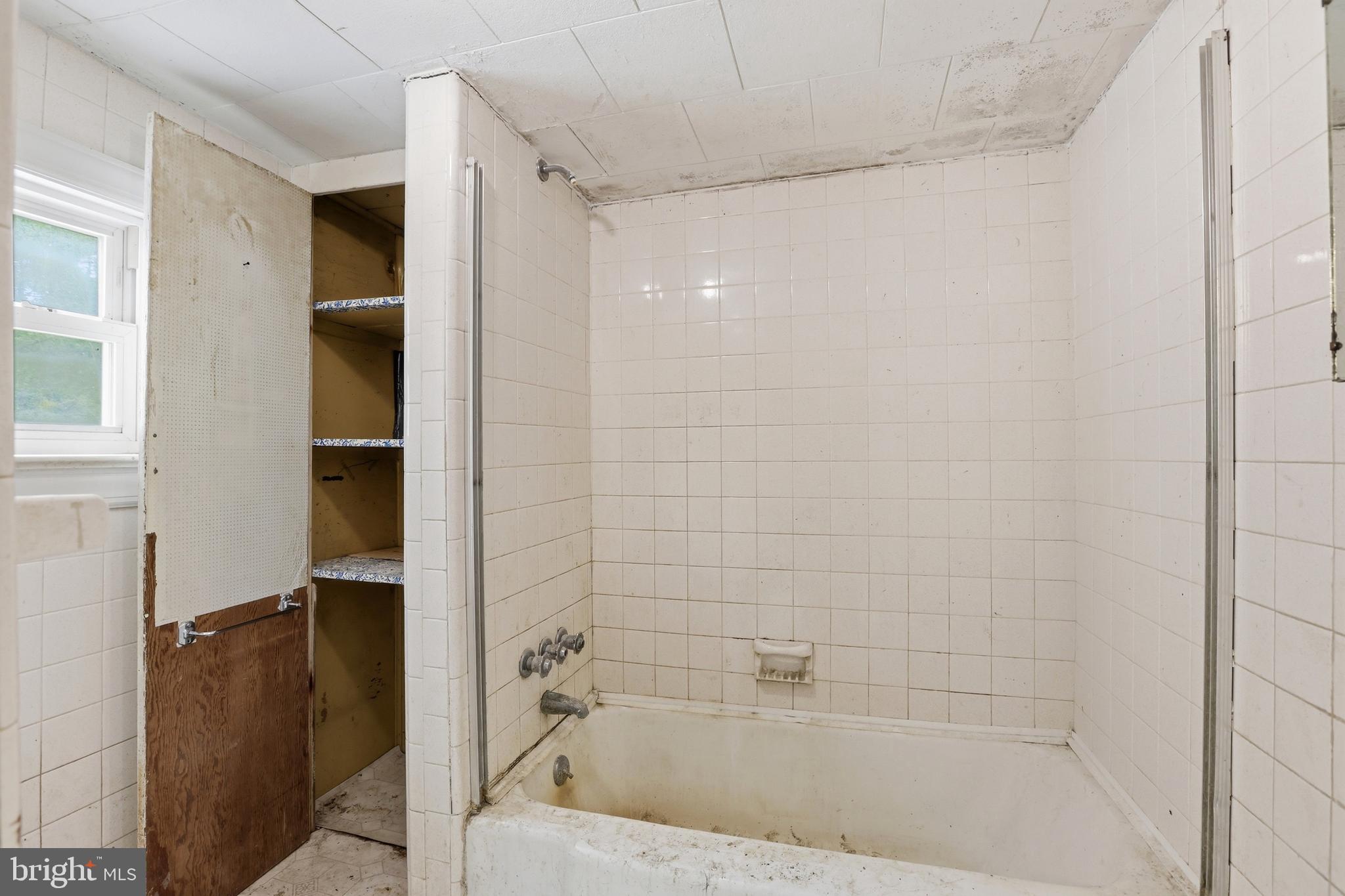 523 Hay Road Hammonton, NJ 08037 - Photo 13 of 35 Gallery Image 13