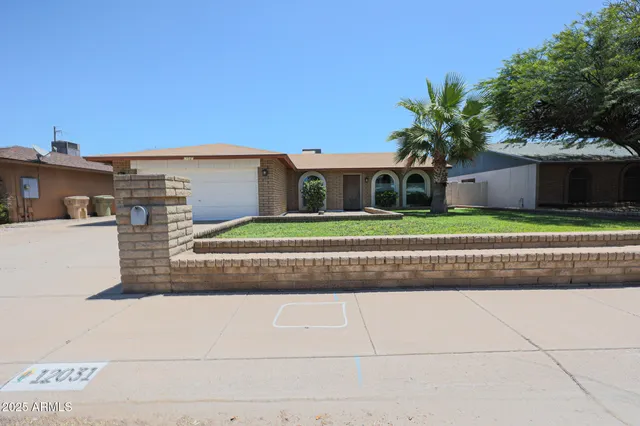 $395,000 | 12031 North 53rd Avenue, Glendale, AZ 85304