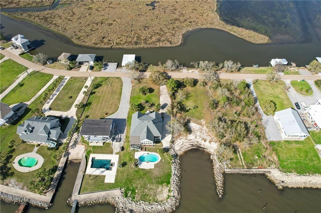 343 Carr Drive Slidell, LA 70458 - Photo 3 of 42